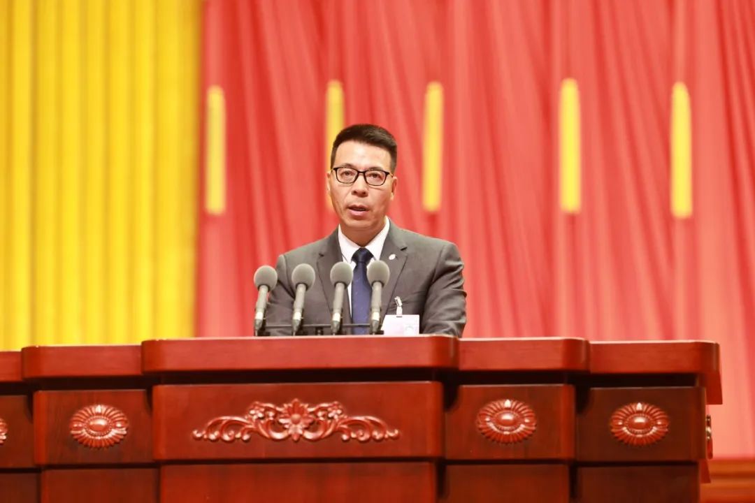 e6583d3676d7365098e7a576f71b8f2d